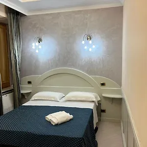 relais-monti-guesthouse.it-romehotels.com/